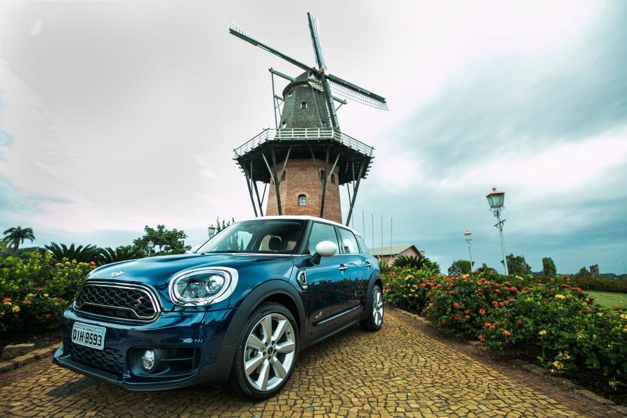  Mini Cooper S Countryman ALL4 2017 года  (LA) (фото 14 из 21)